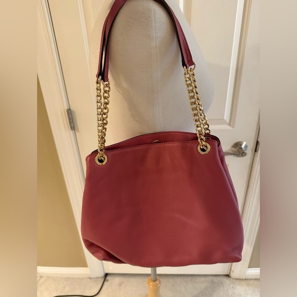 Michael Kors Mauve Jet Set Large Leather Tote with Gold Chain Strap - Picture 3 of 11